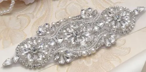 Cinto prata com strass e pérolas PROMOÇÃO!