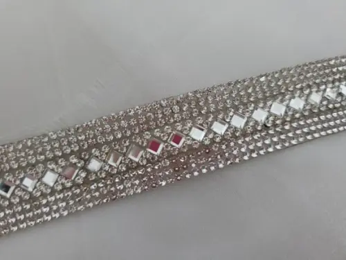 Cinto Prata de Strass Losangos- Várias Cores de Fita.