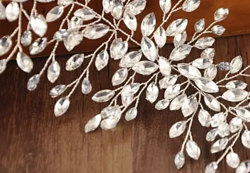 Cinto Prata Folhas de Pedrarias