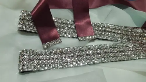 Cinto Prata Largo Inteiro de Strass Várias Cores Fita