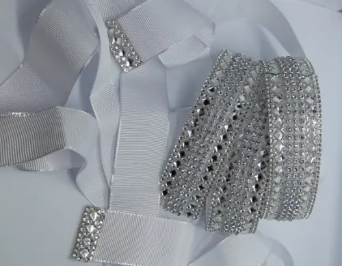 Cinto Prateado com Strass e Mini Espelhos