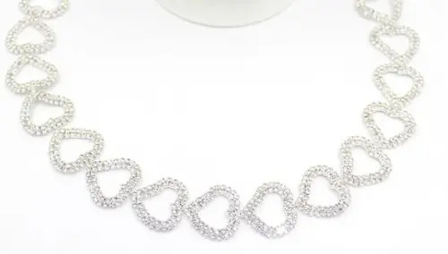 Cinto Renda De Corações Em Strass