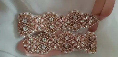 Cinto Rosé de Strass e Pérolas