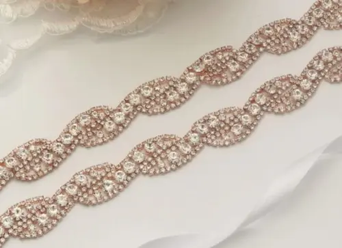 Cinto Rosé Gold de Strass Trançado