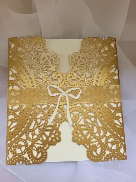 Convite Cor Ouro Velho Completo, Incluindo Impressão e Arte