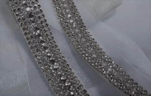 Kit com Cinto Grande (1m) e 2 Alças (40cm) de Strass