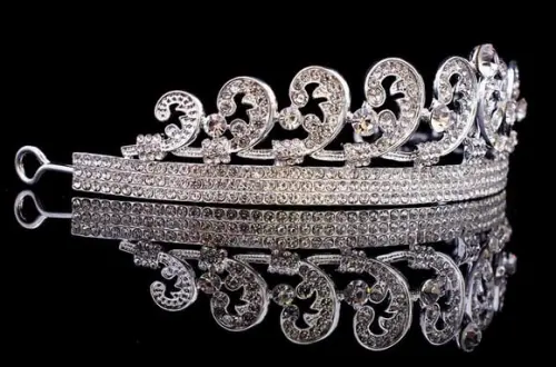 Tiara Real de strass para noivas