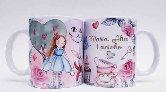 Caneca Personalziada Alice no País das Maravilhas