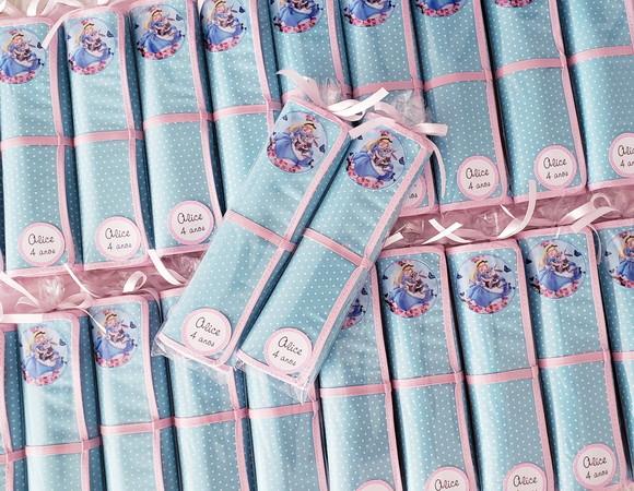 Lembrancinha Mini Lousa de Tecido Alice