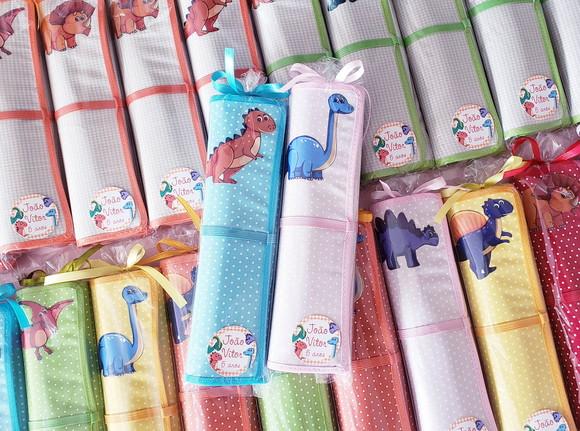 Lembrancinhas Mini Lousa de Tecido Dinossauro