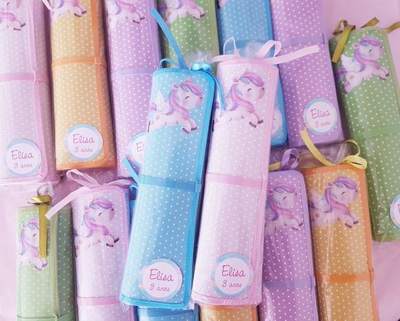 Lembrancinha Mini Lousa de Tecido Unicórnio