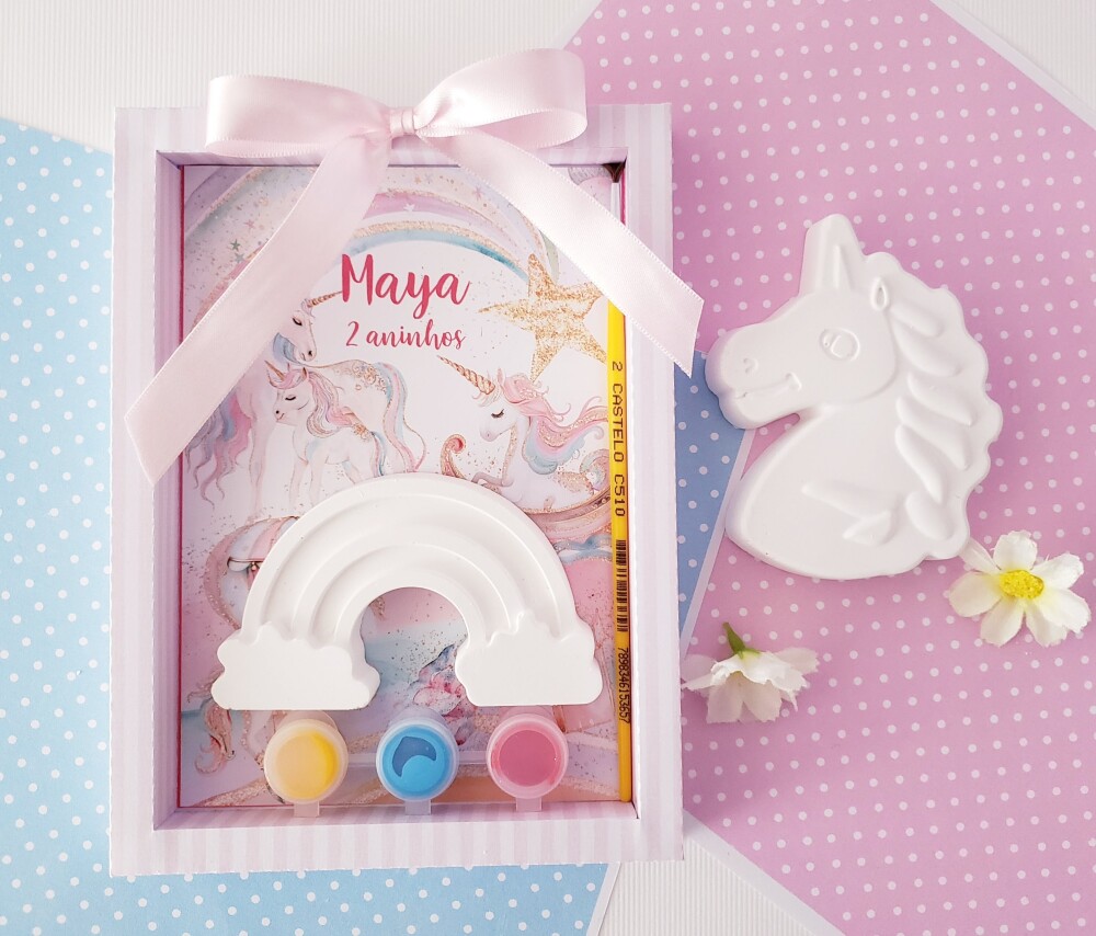 Lembrancinha aniversário Kit Pintura gesso  unicornio arco iris