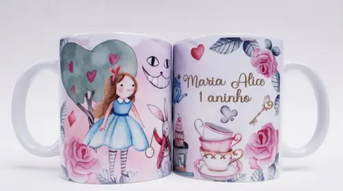 Caneca Personalziada Alice no País das Maravilhas