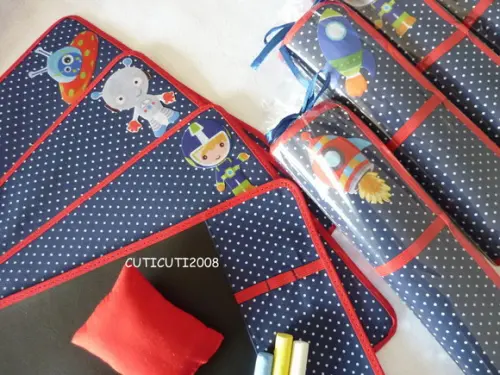 Mini Lousa de Tecido Astronauta