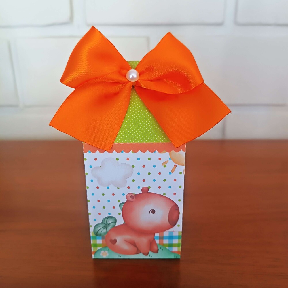 Kit Festa Caixinhas Personalizadas - Capivara Aquarela