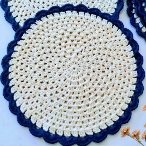 Jogo Americano Cru com Azul de crochê (peça)