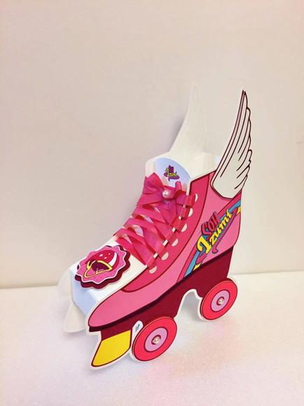 Arquivo de corte Caixa patins soy luna ( LEIA A DESCRIÇÃO