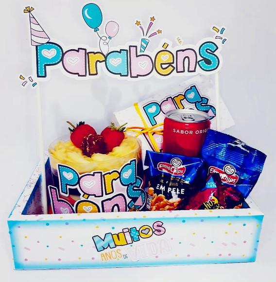 Arquivo de Corte Festa na Caixa Parabéns (compre 1 Leve+10