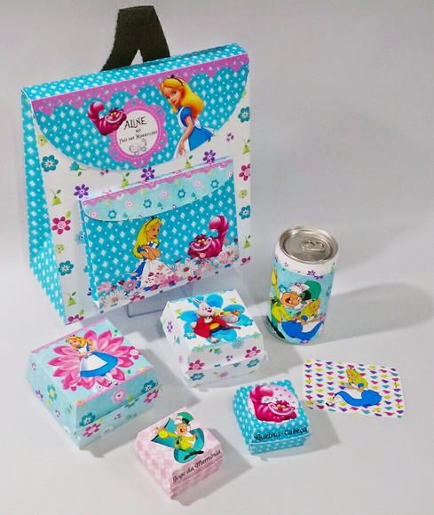 Arquivo de Corte Kit Escolar Alice no Pais das Maravilhas