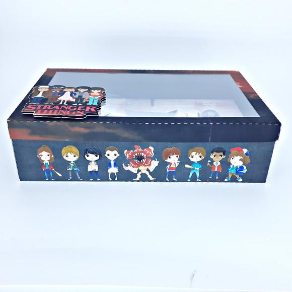 Arquivo De Corte Mini Confeiteiro Stranger Things ( Leia A D