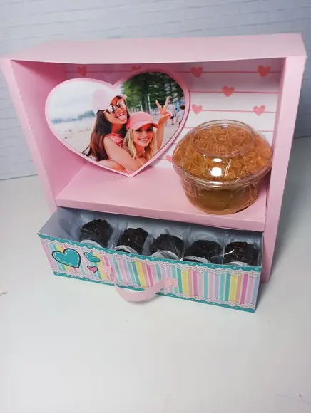 Arquivo de Corte Dia das Amigas ( Compre 1 Leve+10