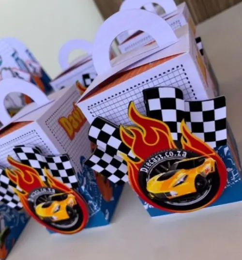 Arquivo de Corte Hot Wheels 4 ( Compre 1 Leve+10
