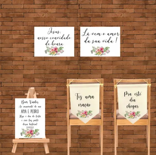 Kit 2 Flâmulas para Cadeira Noivos + 3 Placas Casamento