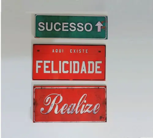 kit com 3 Placas decorativas love amor felicidade em mdf