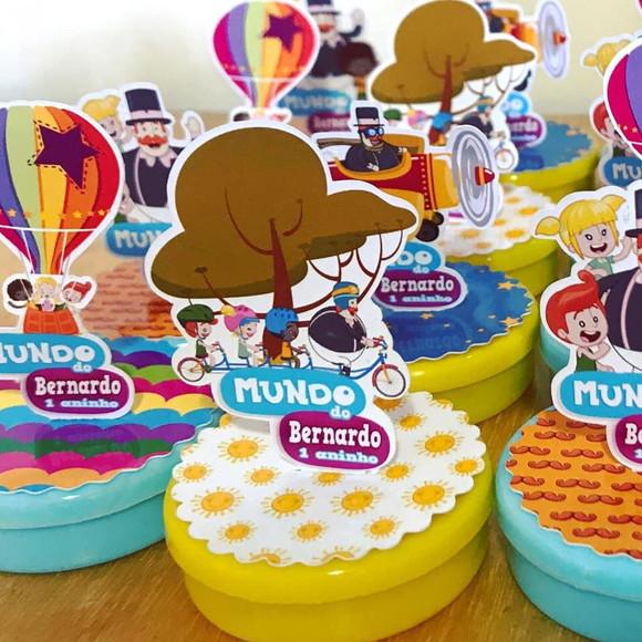 Latinha Mint Mundo Bita com aplique 3D