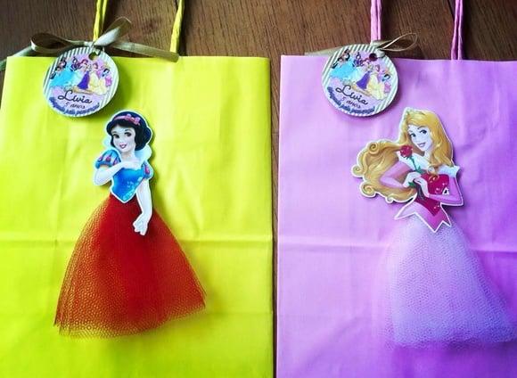 Sacola princesas 3D com sainha