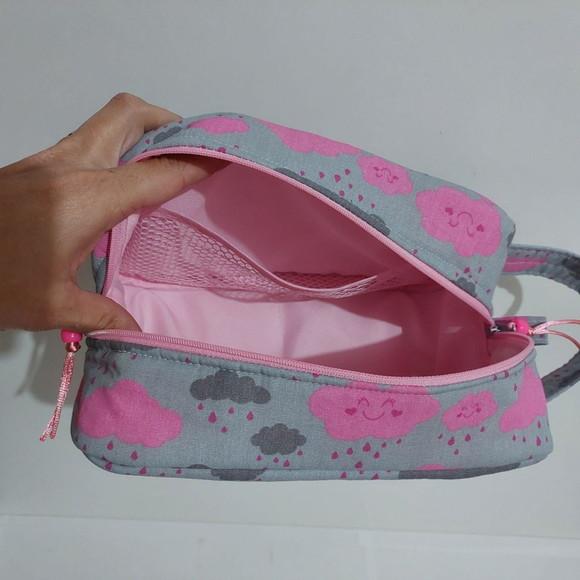 Bolsa Do Bebê Lenço Umedecido E Acessórios