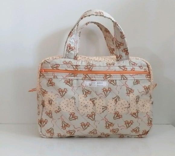 Bolsa Frasqueira Maletinha P