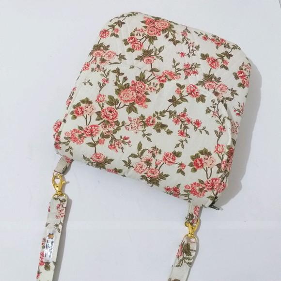 Bolsa transversal Tati