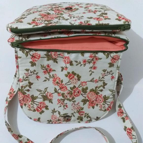 Bolsa transversal Tati