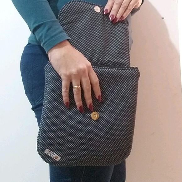 Bolsa transversal Tati