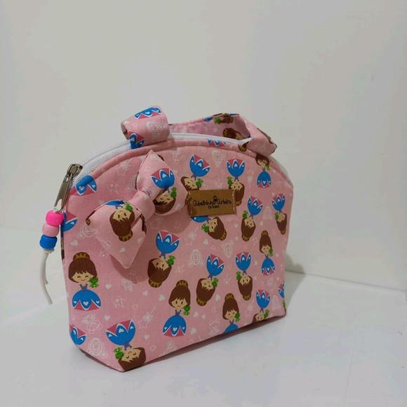 Bolsinha de mão infantil