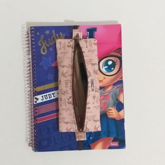 Estojo para capa de caderno