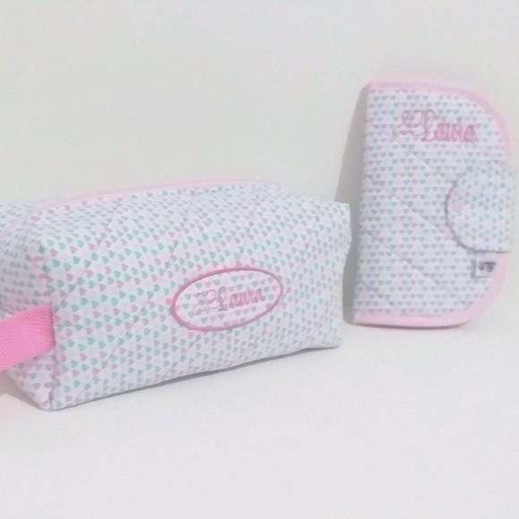 Necessaire com alça e com nome G