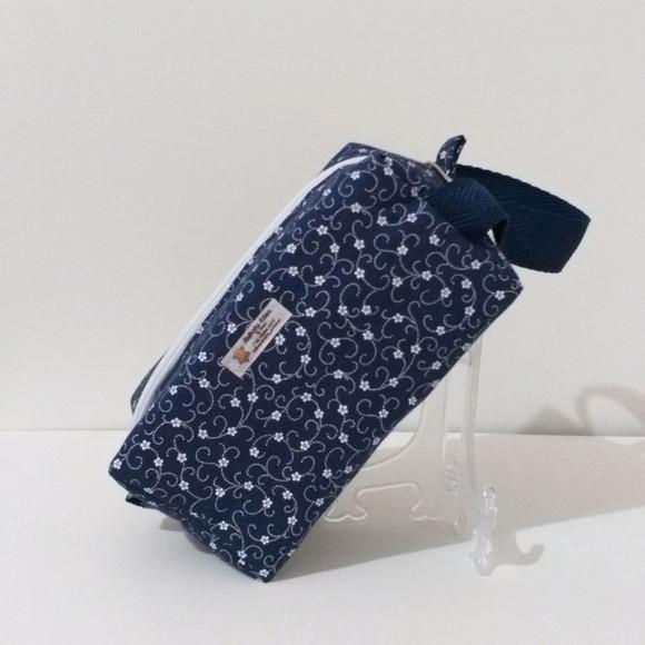 Necessaire com alça floral feminina