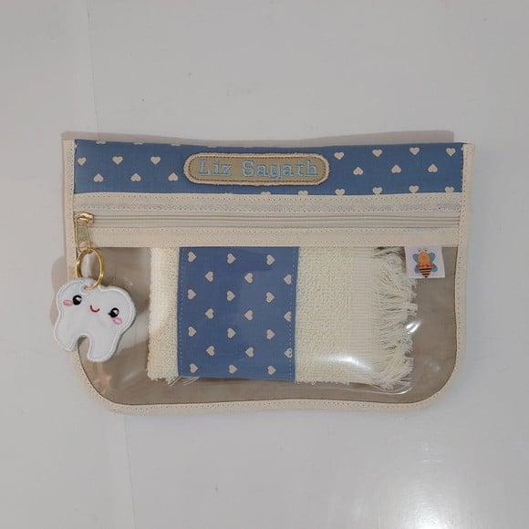 Necessaire Higiene Bucal com Tag e Toalhinha