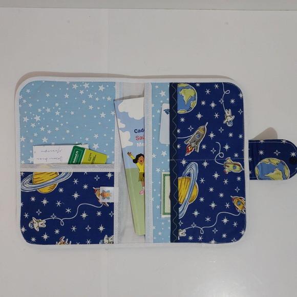 Porta Carteira De Vacina Astronauta