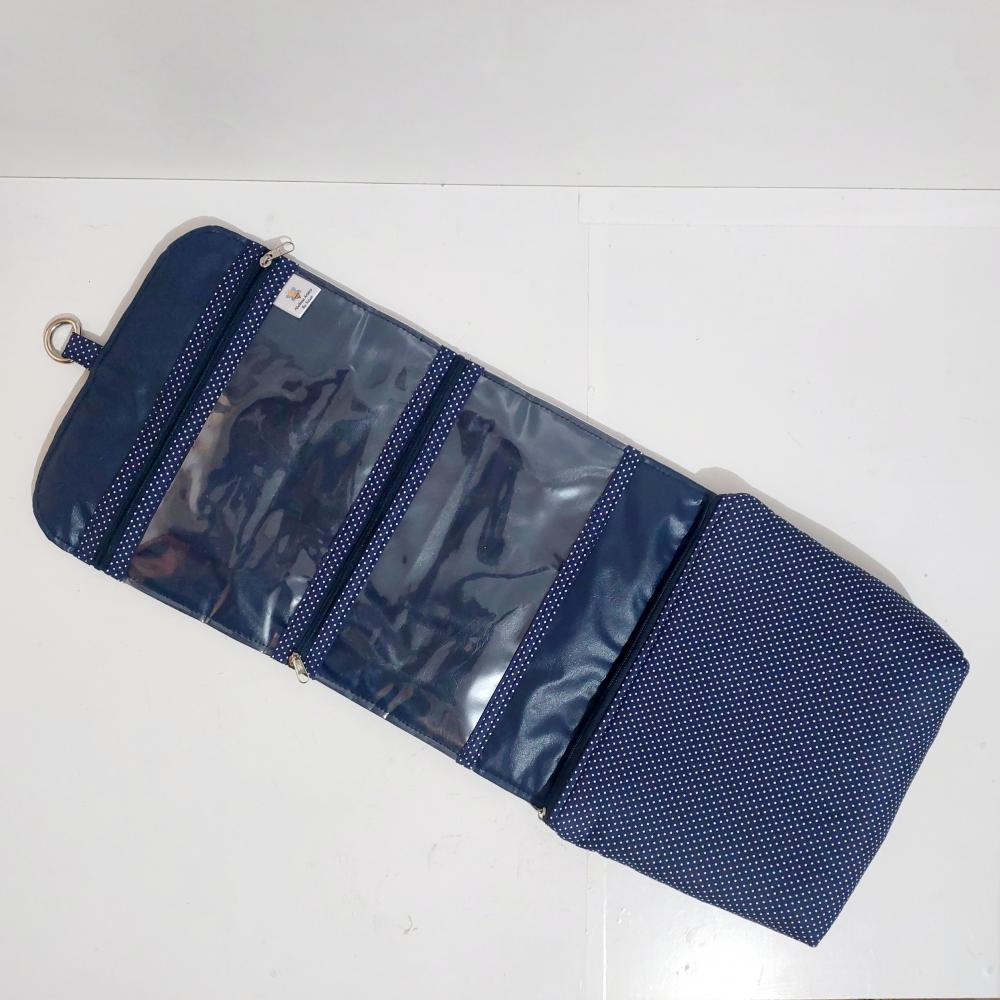 Necessaire organizadora de viagem
