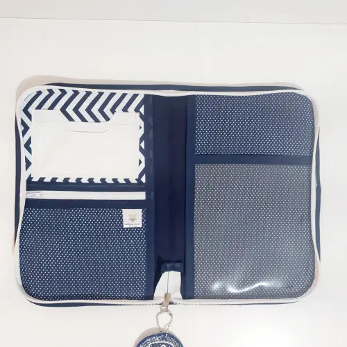 Porta Carteira de Vacina com fechamento em zíper personalizado