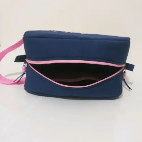 Bolsa do bebê lenço umedecido e acessórios