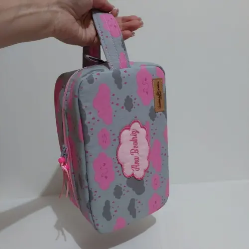 Bolsa Do Bebê Lenço Umedecido E Acessórios