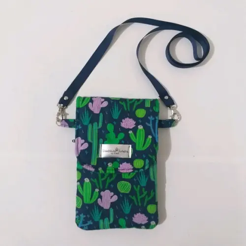 Bolsa Paulinha a tira colo porta celular