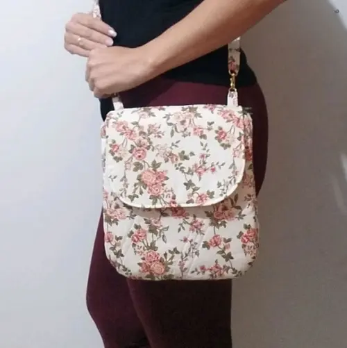 Bolsa transversal Tati