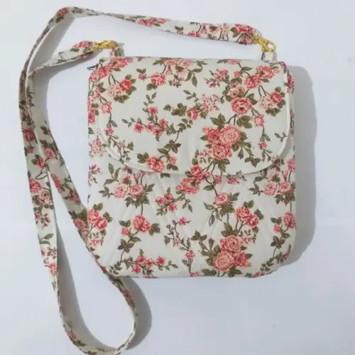 Bolsa transversal Tati