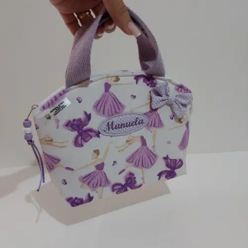 Bolsinha de mão infantil