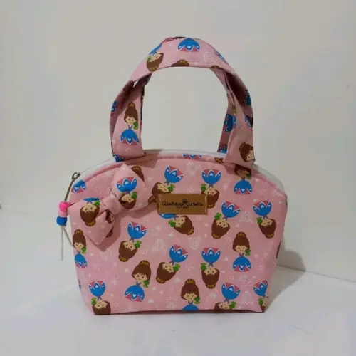 Bolsinha de mão infantil